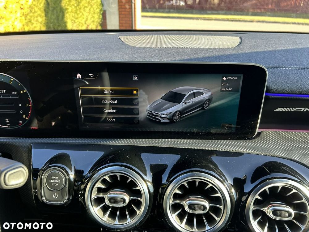 Mercedes-Benz CLA AMG 35 4-Matic 7G-DCT - 26