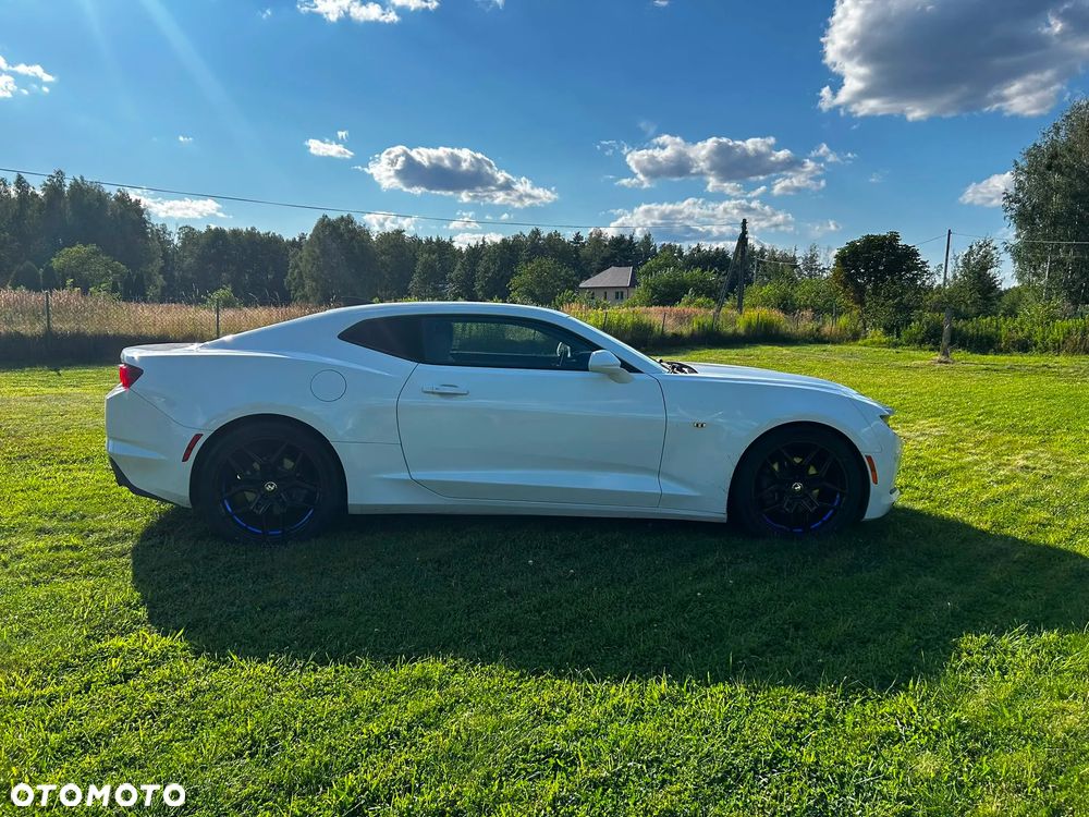 Chevrolet Camaro - 21