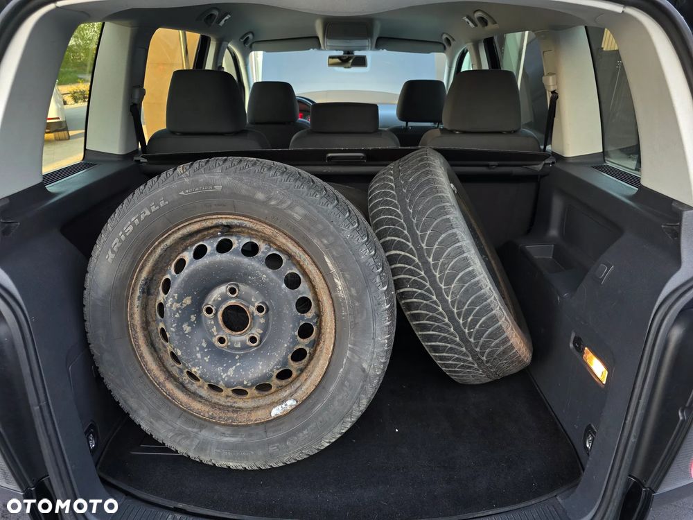 Volkswagen Touran 1.4 TSI Freestyle - 18