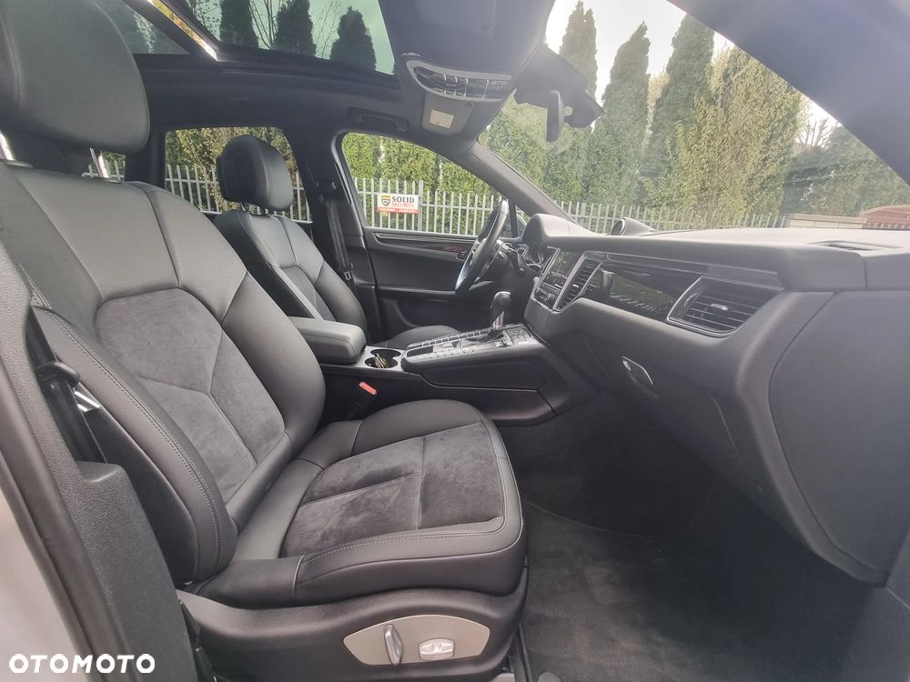 Porsche Macan Standard - 10