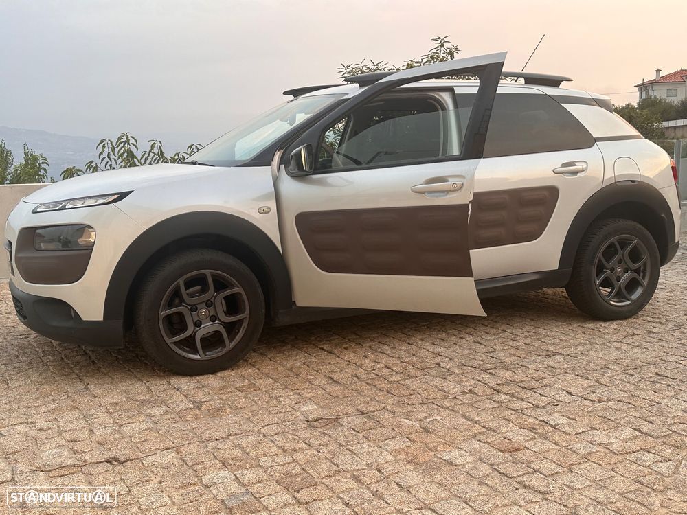 Citroën C4 Cactus - 13
