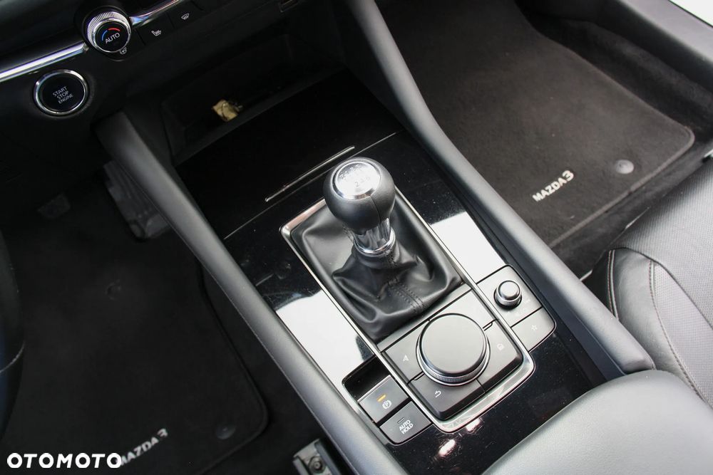Mazda 3 2.0 mHEV Exclusive Line - 31