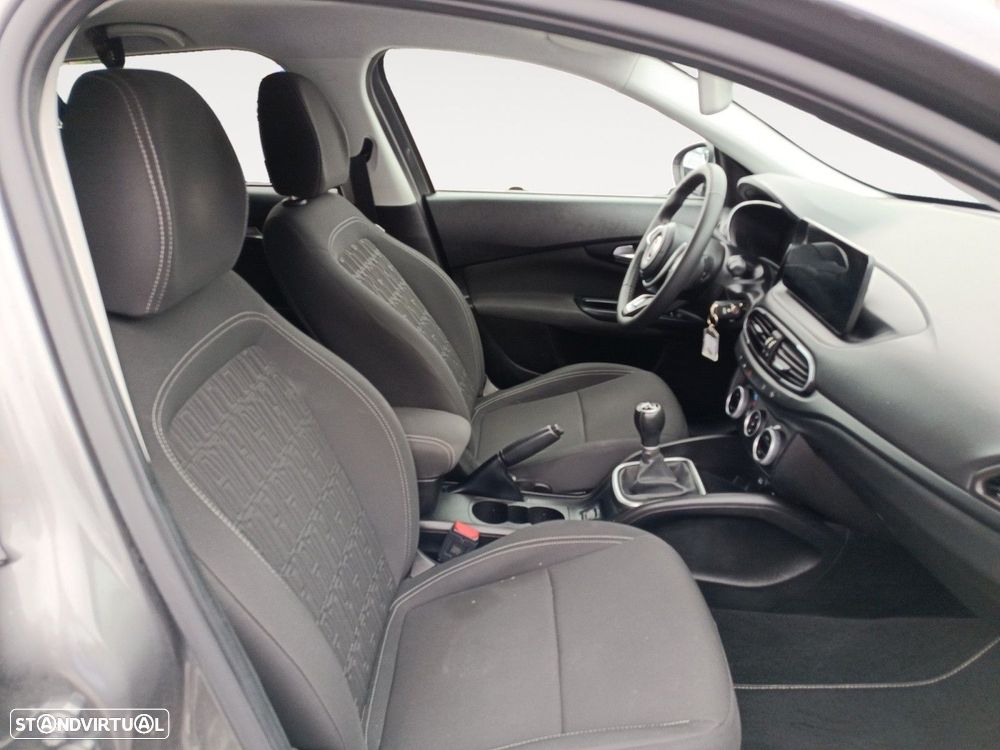 Fiat Tipo Station Wagon 1.0 GSE T3 - 15
