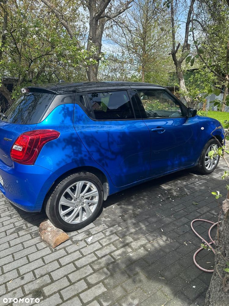 Suzuki Swift 1.2 Dualjet SHVS Premium Plus - 10