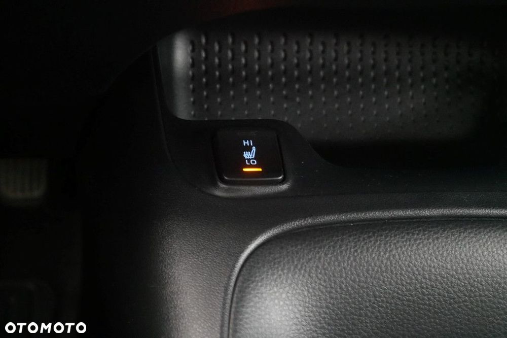Toyota Corolla 1.8 Hybrid Comfort - 20