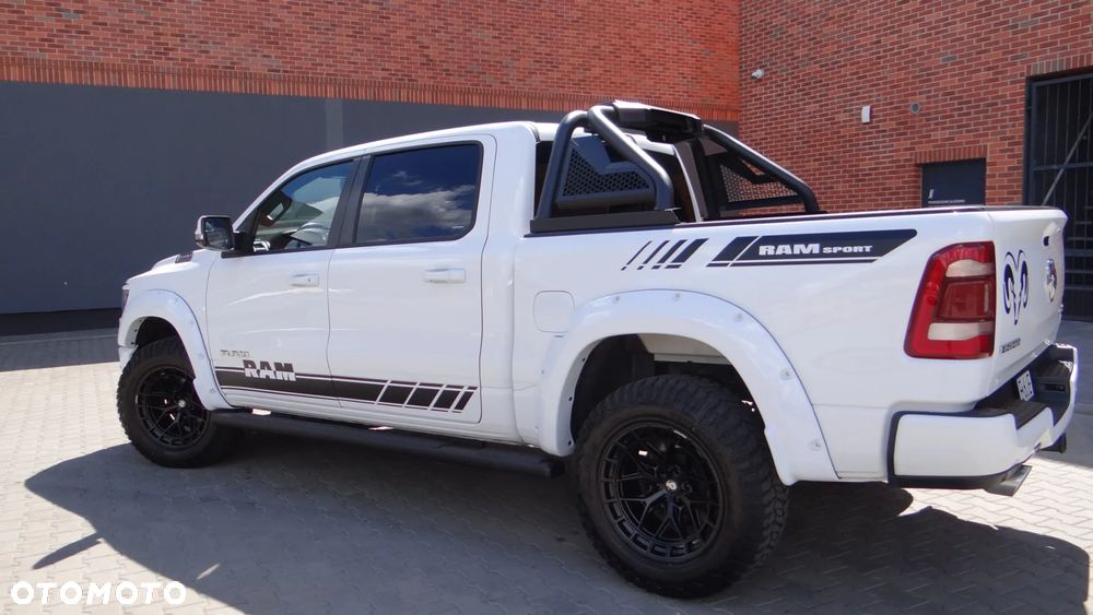 RAM 1500 5.7 eTorque Crew Cab Shortbed Bighorn Sport - 3
