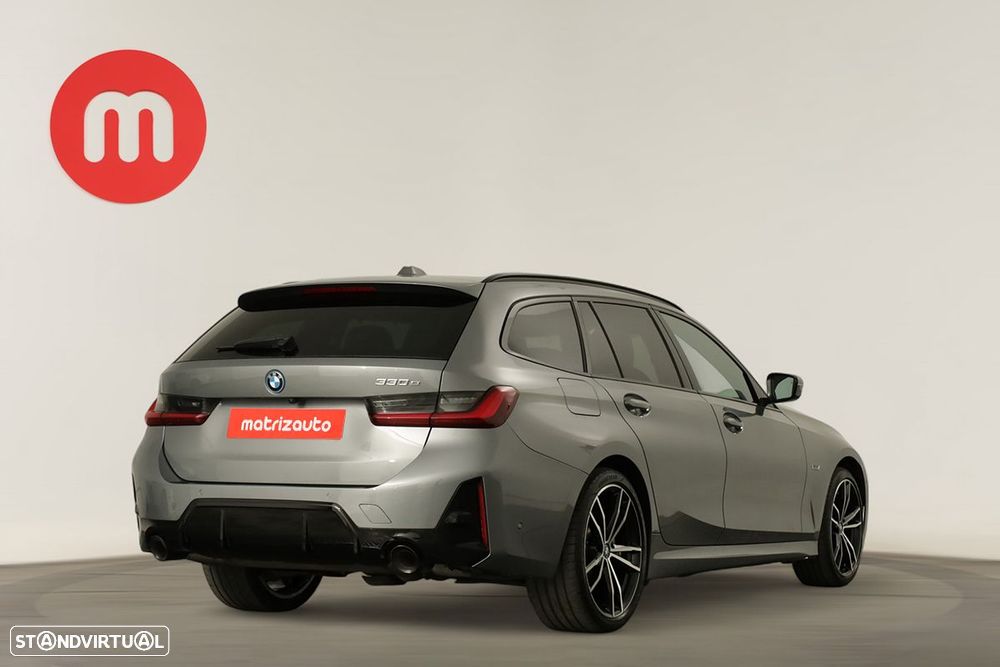 BMW 330 e Touring Pack M Auto - 4