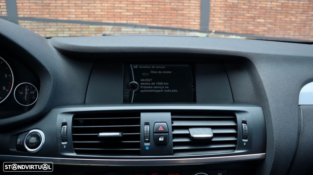 BMW X3 20 d xDrive - 30