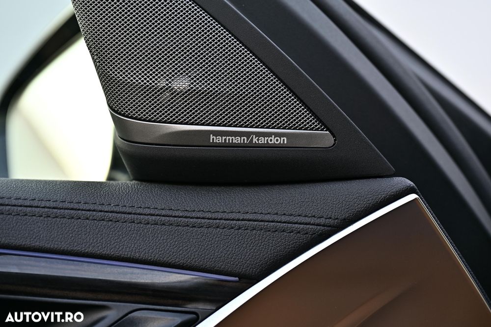 BMW Seria 5 530i xDrive AT - 39