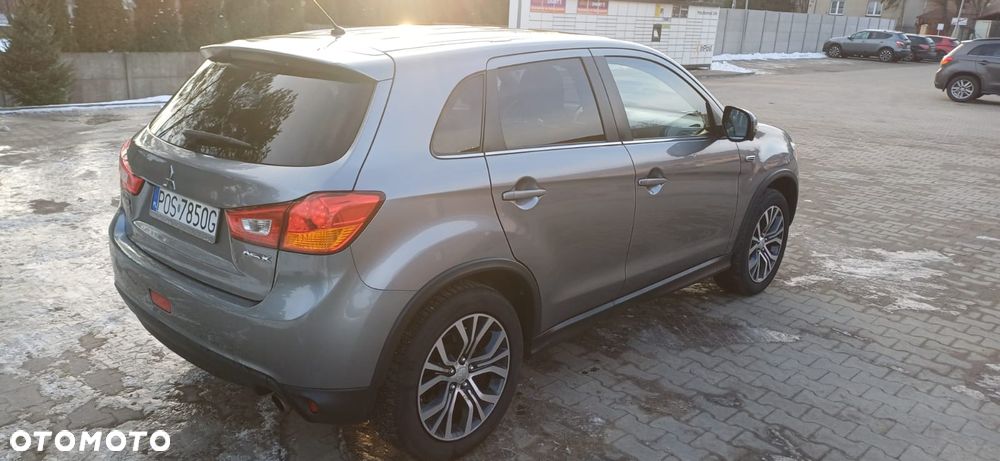 Mitsubishi ASX - 5
