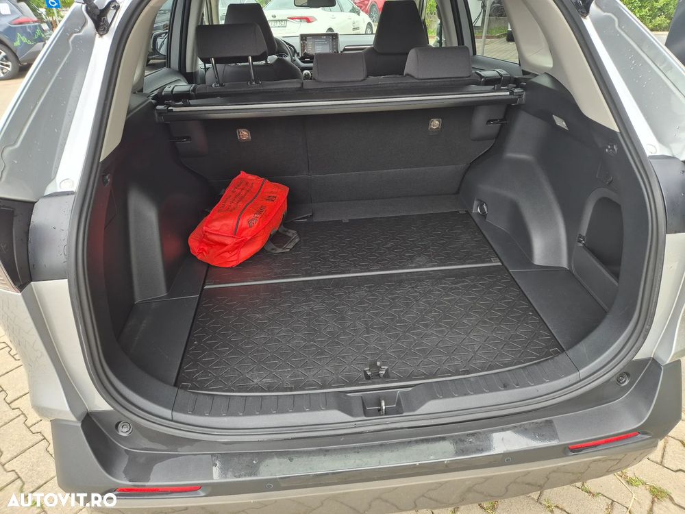 Toyota RAV4 2.5 VVT-iE 4x4 Dynamic - 26