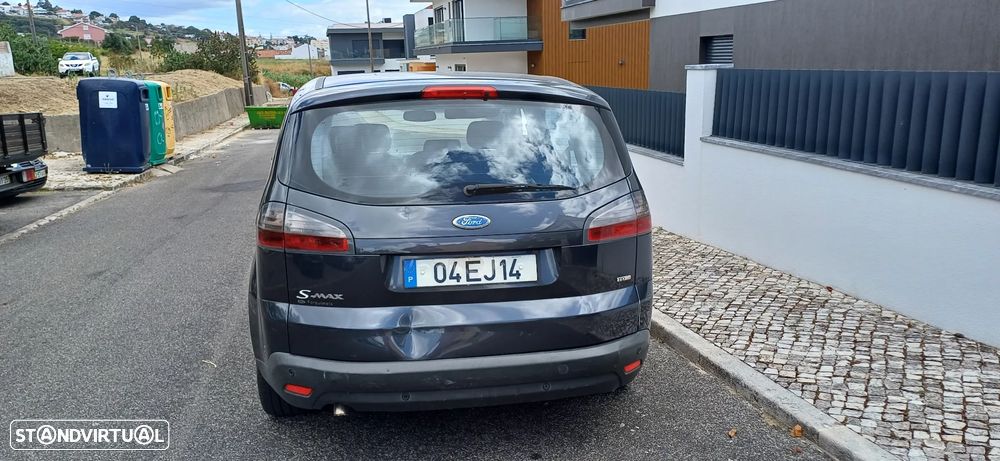Ford S-Max 1.8 TDCi Titanium 7L - 4