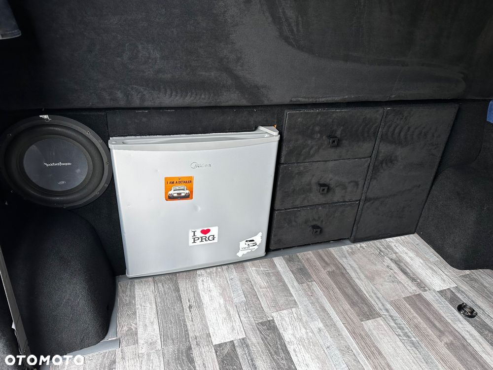 Volkswagen Transporter - 16