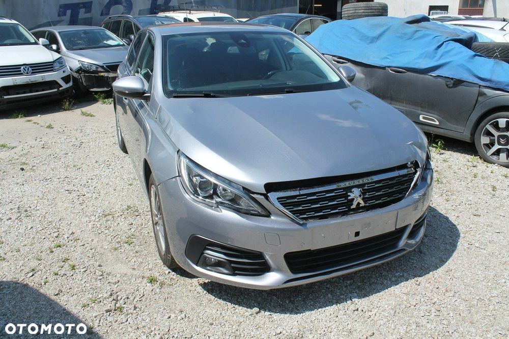Peugeot 308 - 3