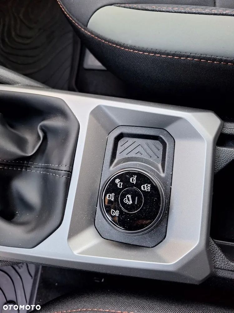 Dacia Duster 1.3 TCe SL Extreme - 12