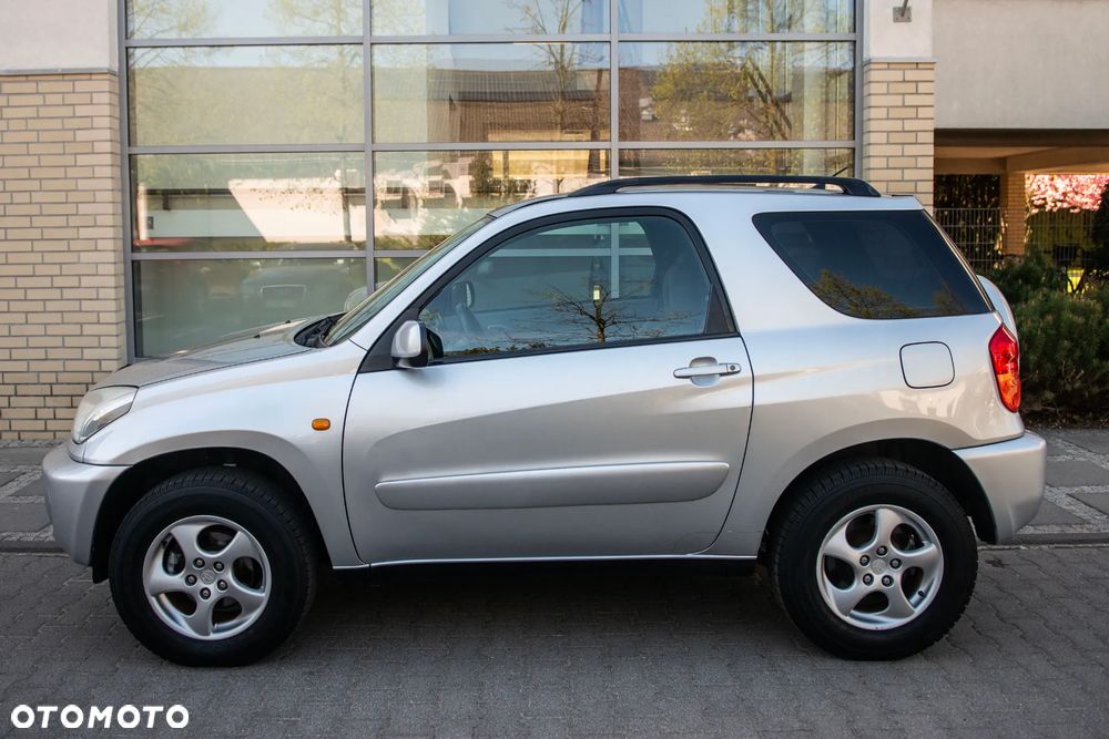 Toyota RAV4 - 3
