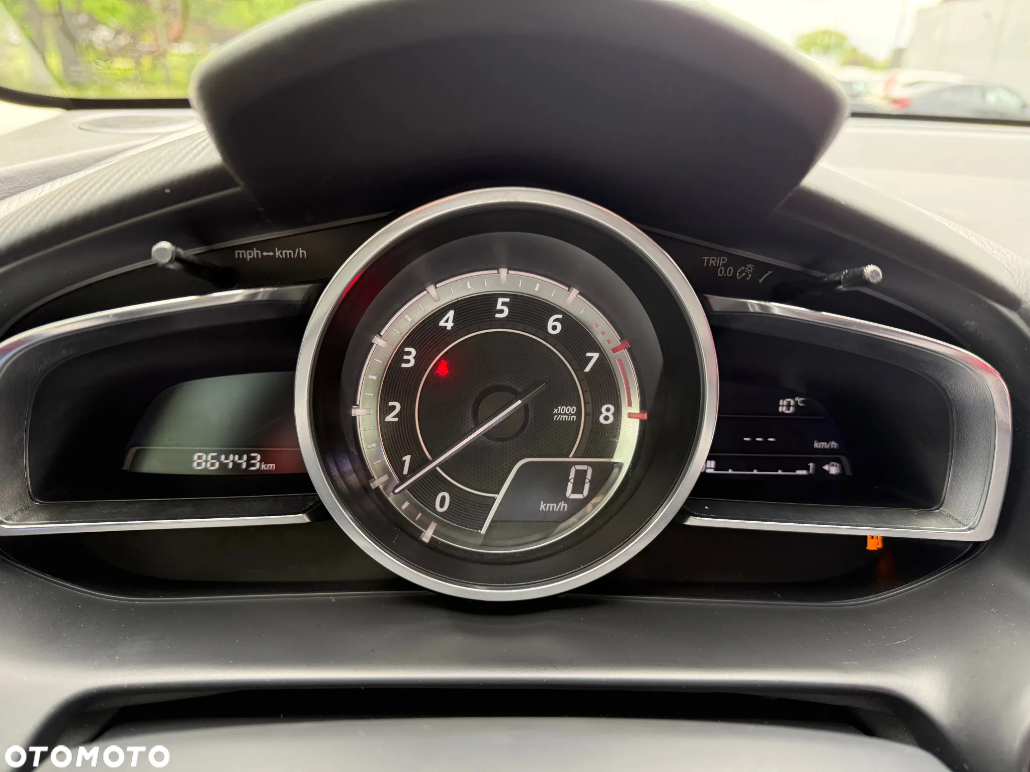 Mazda 2 SKYACTIV-G 90 Red Edition - 8