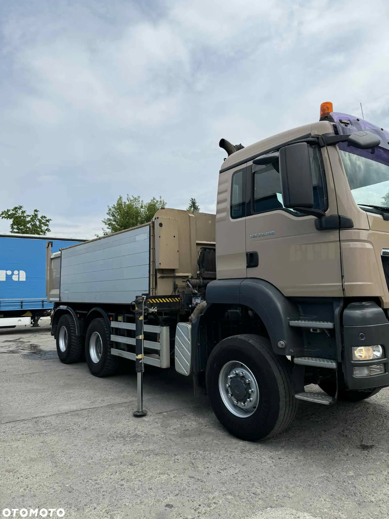 MAN TGS 33 6X6 - 33