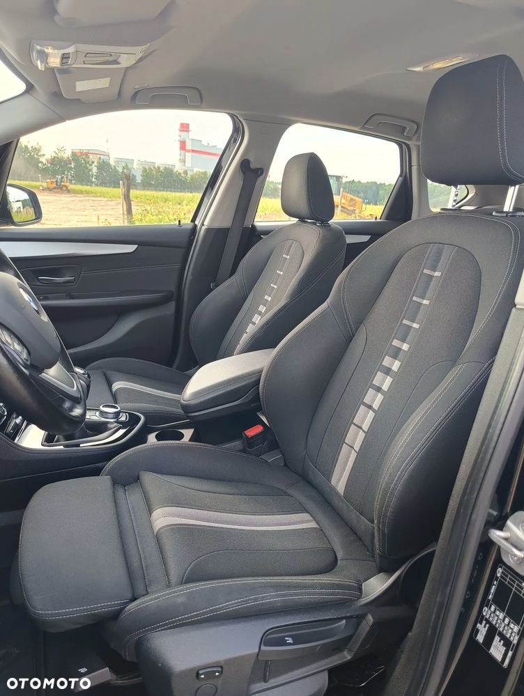 BMW Seria 2 218d Advantage - 17