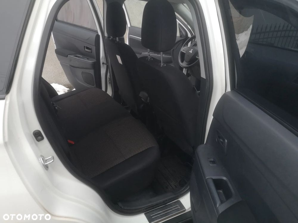 Mitsubishi ASX 1.6 Invite - 8