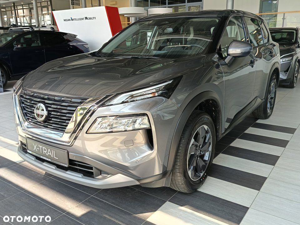 Nissan X-Trail - 1