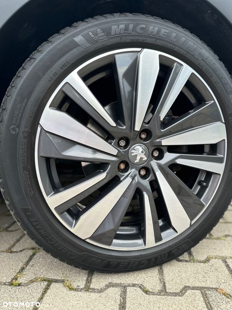 Peugeot 3008 1.5 BlueHDi Allure S&S - 13
