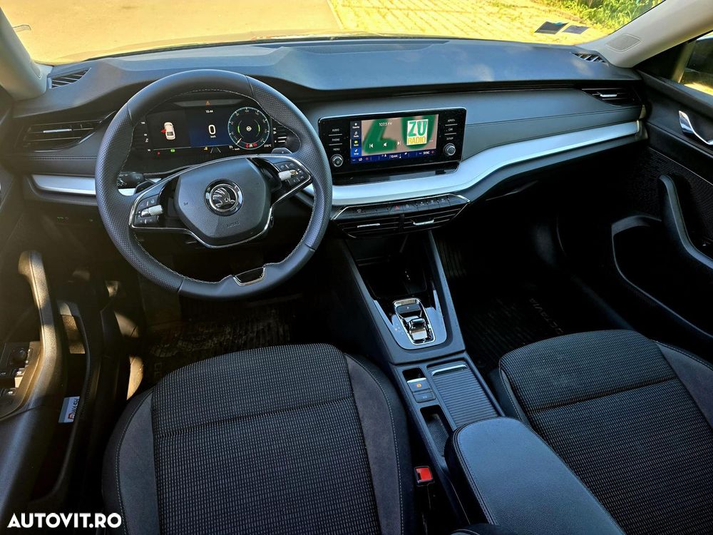 Skoda Octavia 2.0 TDI DSG Tour - 3
