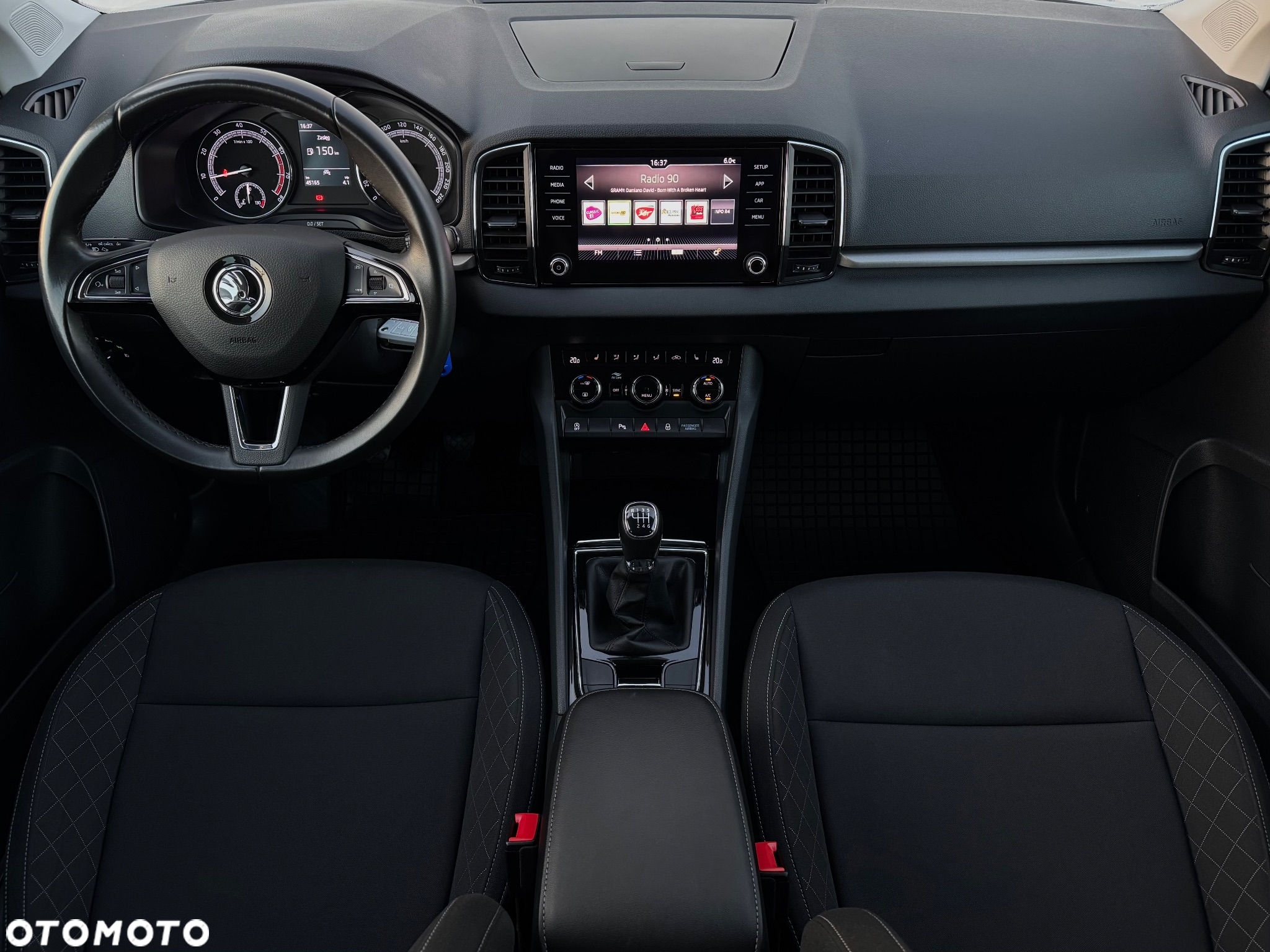 Skoda Karoq 1.5 TSI Sportline - 8