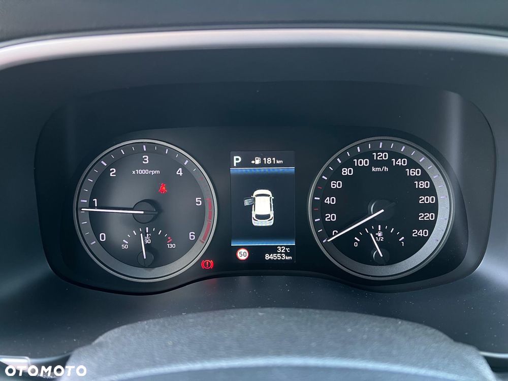 Hyundai Tucson 1.6 CRDi 48V-Hybrid 4WD DCT Select - 28