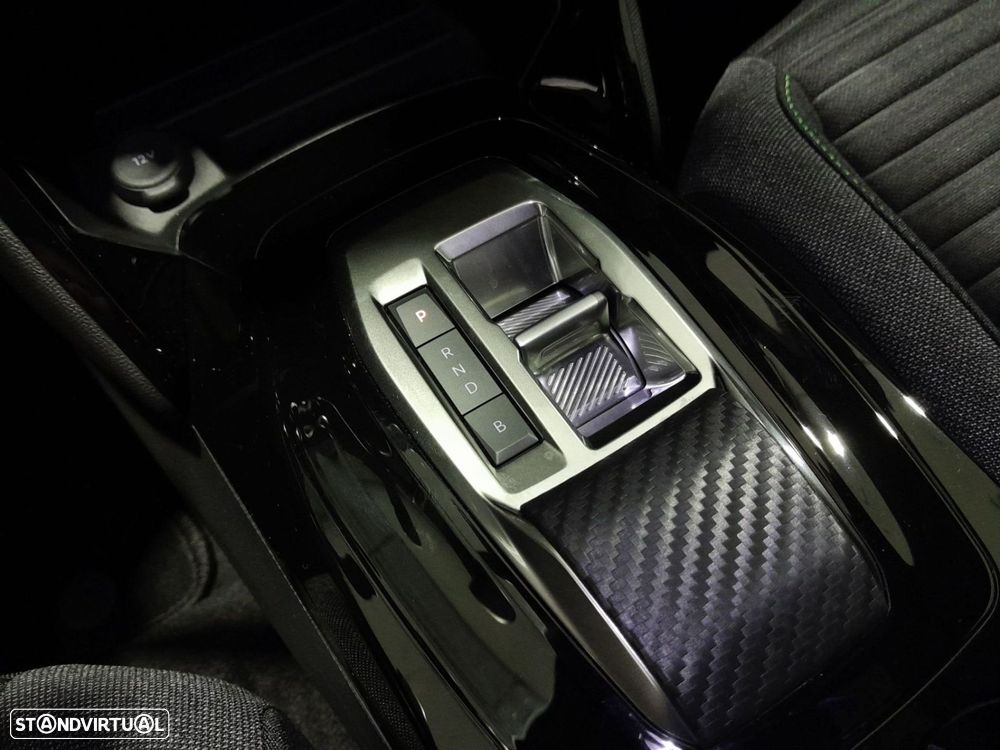 Peugeot e-2008 54 kWh Style - 15