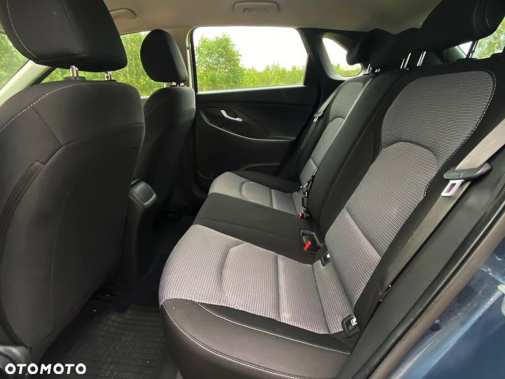 Hyundai i30 - 21