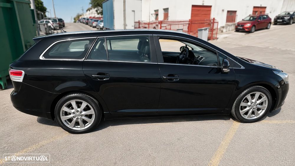 Toyota Avensis SW - 3