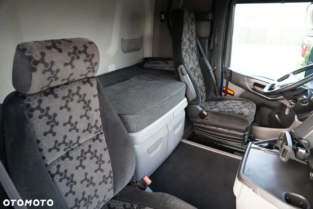 Scania R 450 / HYDRAULIKA / RETARDER / ADR AT / KLIMA POSTOJOWA / - 33
