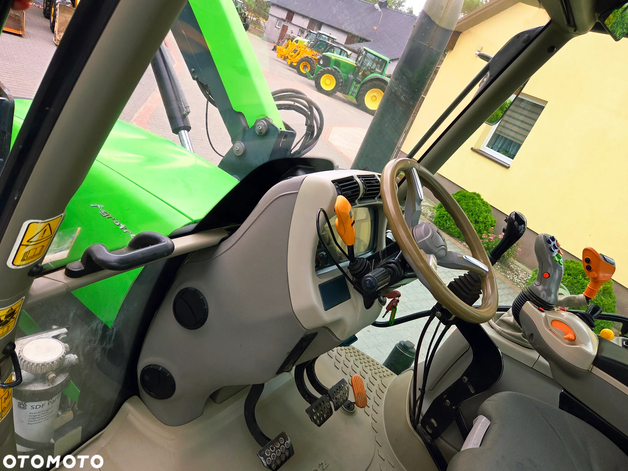 Deutz-Fahr AGROTRON 150 K 135 M 160 - 9