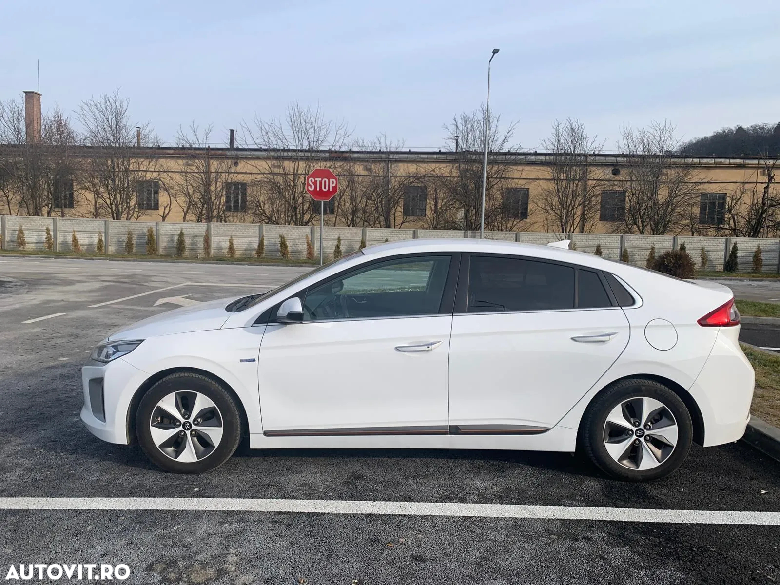 Hyundai IONIQ Electric 120CP Exclusive - 8