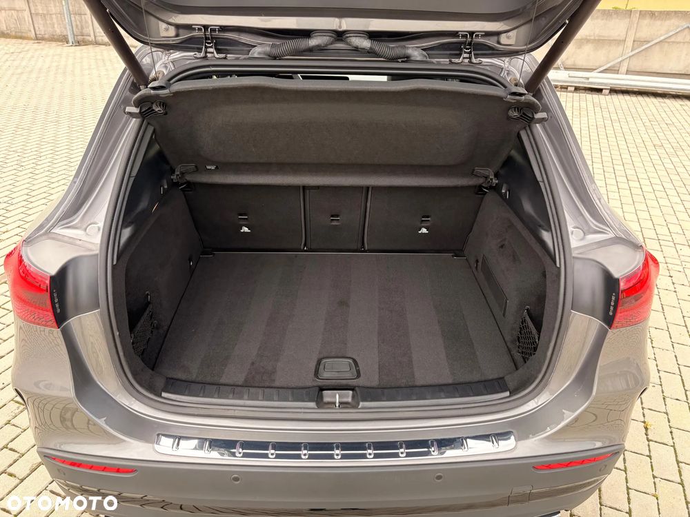 Mercedes-Benz GLA 220 mHEV 4-Matic AMG Line 8G-DCT - 7