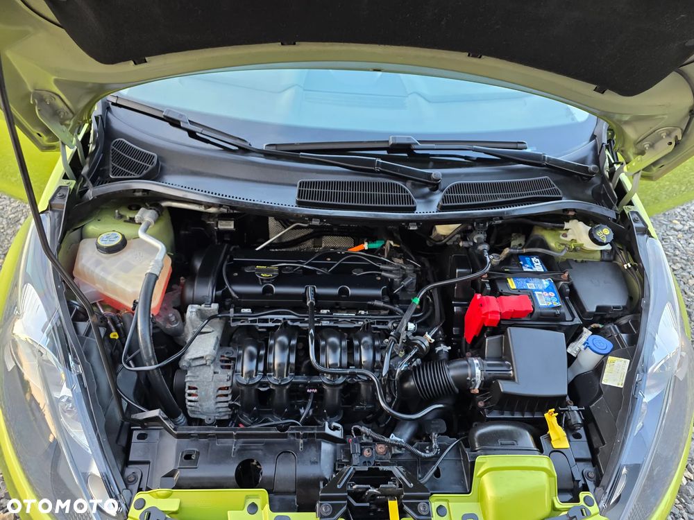 Ford Fiesta 1.25 Trend - 38