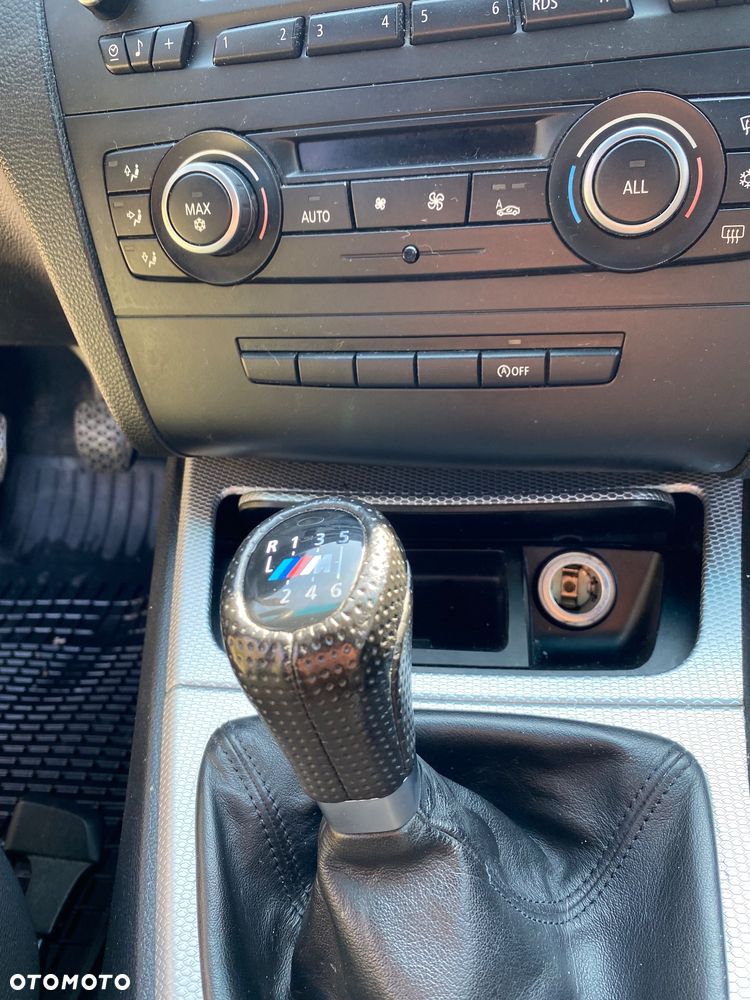 BMW Seria 1 116d DPF - 23