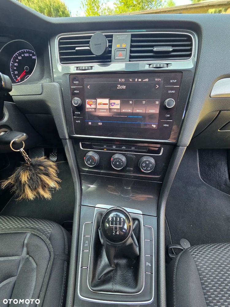 Volkswagen Golf 1.0 TSI BMT Trendline - 11