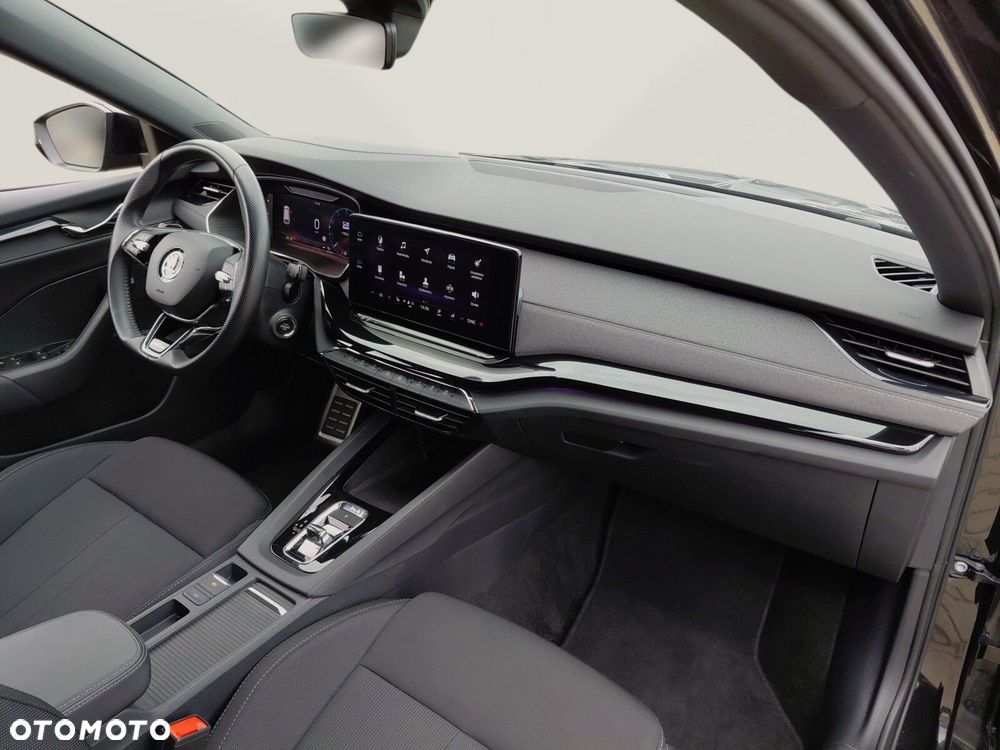 Skoda Octavia 2.0 TDI Sportline DSG - 17