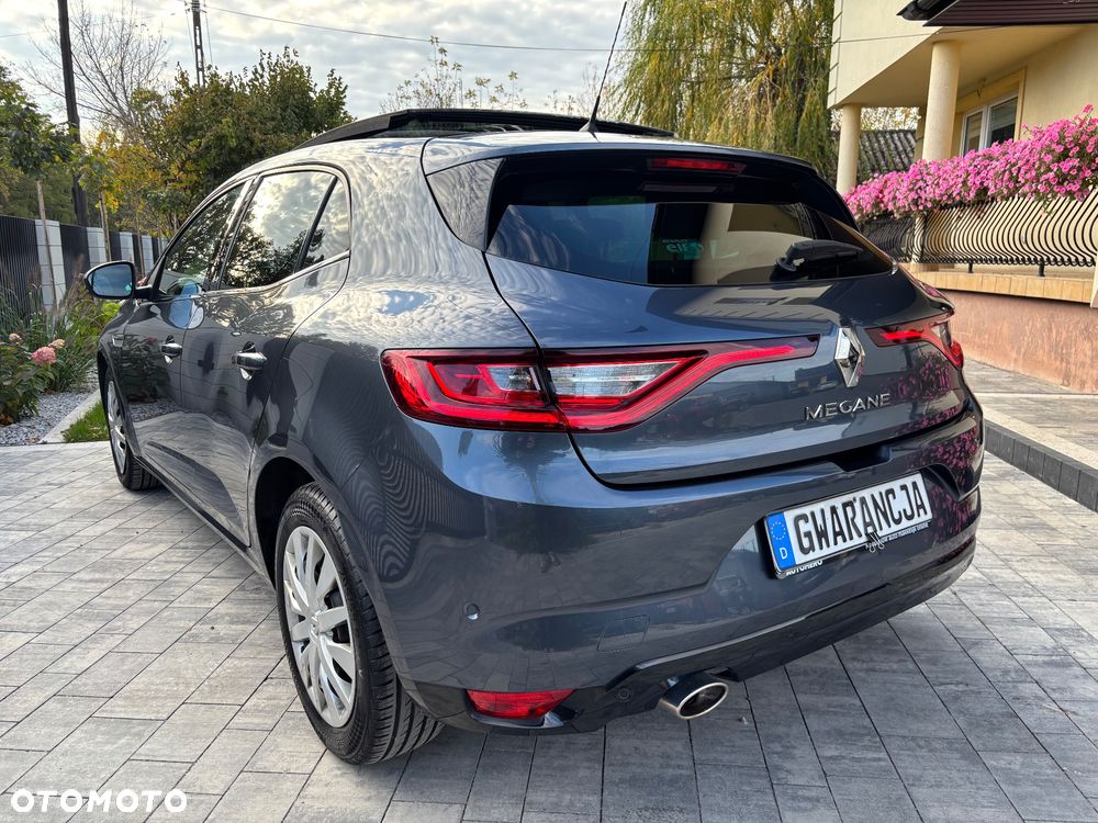 Renault Megane TCe 140 GPF BOSE EDITION - 8