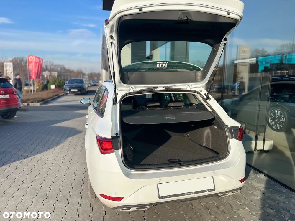 Seat Leon Sportstourer 2.0 TDI Style - 6