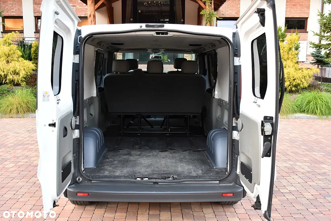 Renault Trafic 2.0 dCi 115 Passenger FAP L2H1 Expression - 31