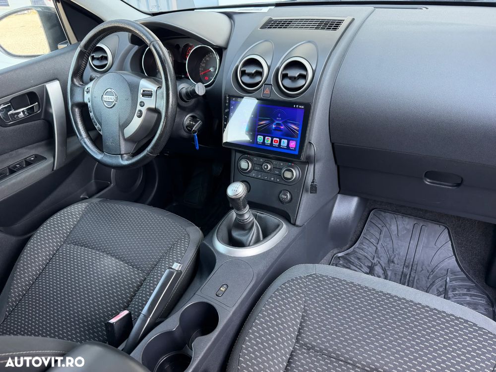 Nissan Qashqai - 12