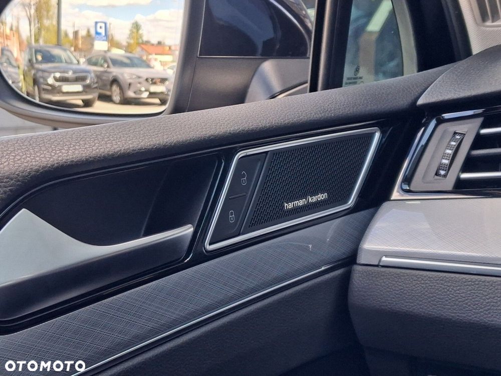 Volkswagen Passat - 18