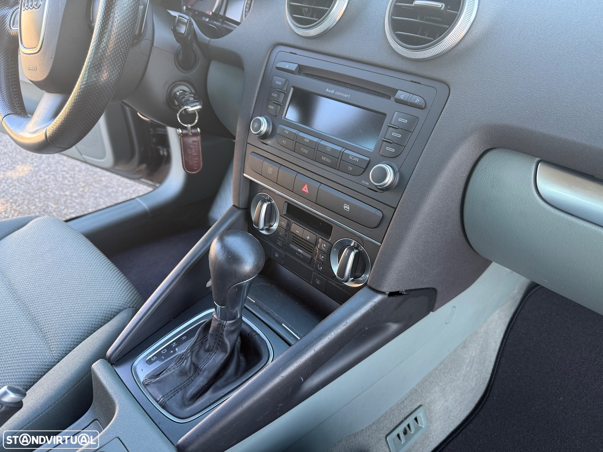 Audi A3 Sportback 2.0 TDi Attraction S tronic - 19