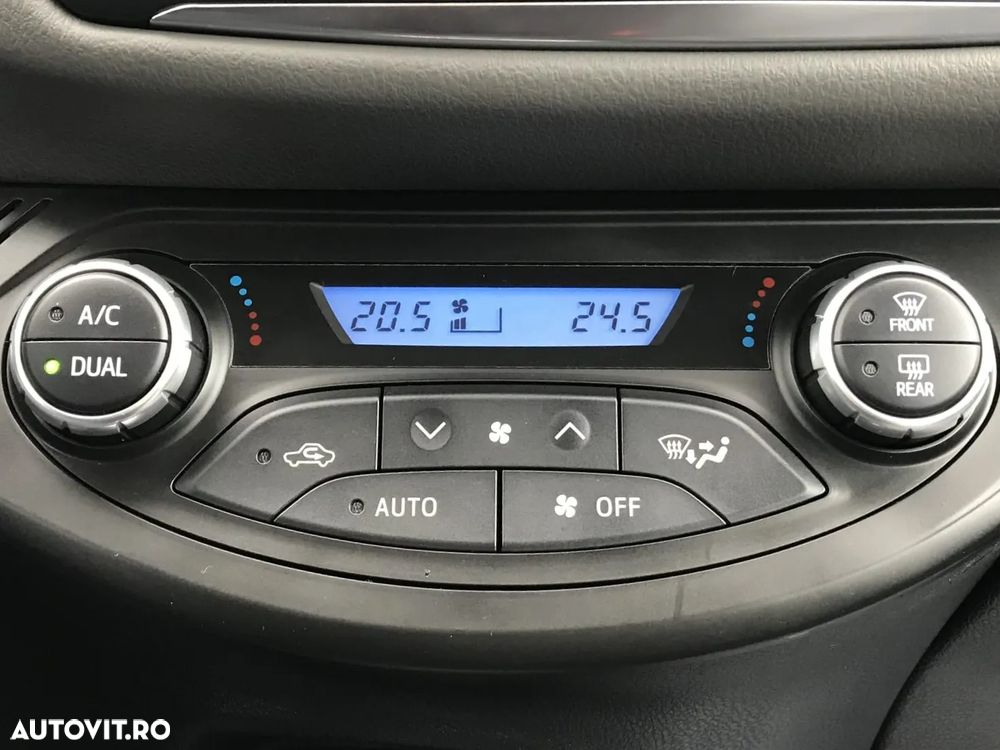 Toyota Yaris - 28