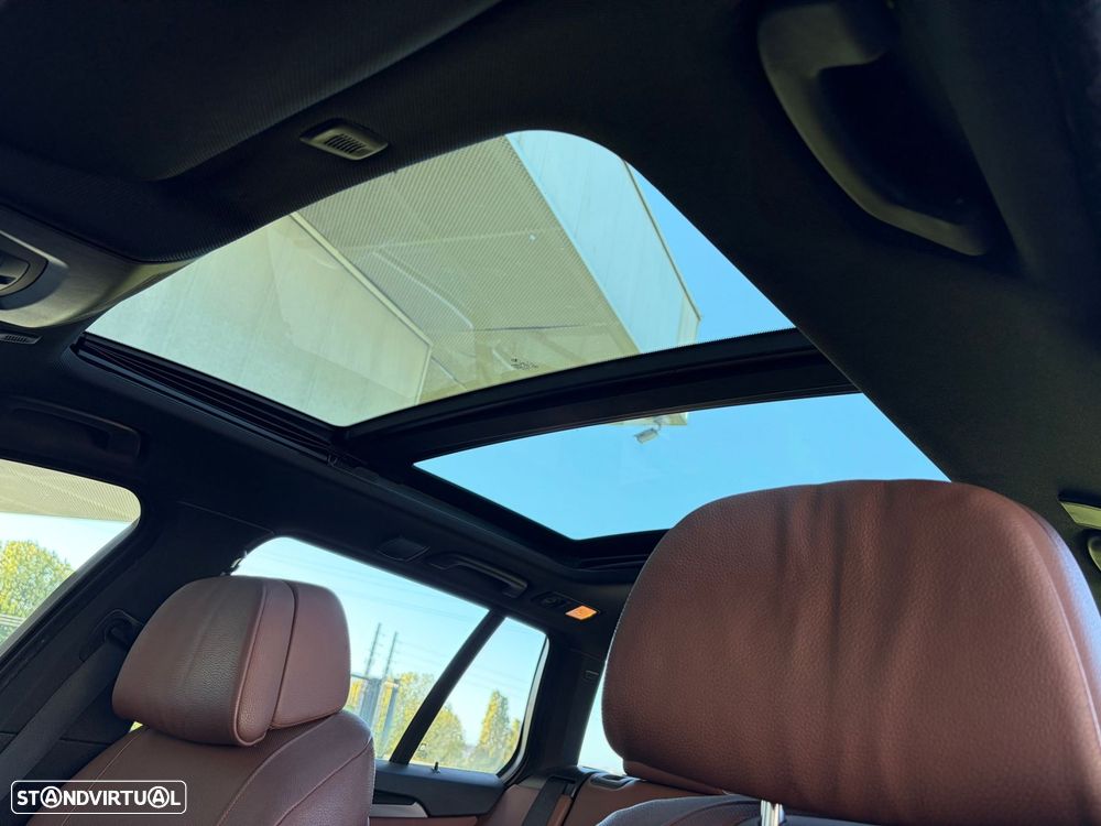 BMW 535 d xDrive Exclusive Auto - 14