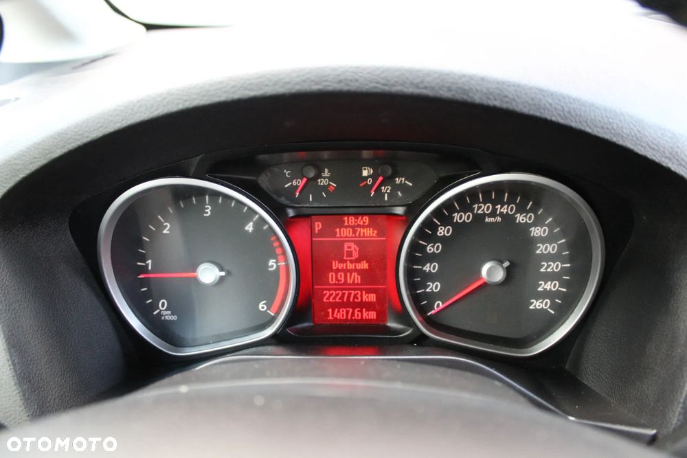 Ford Galaxy 2.0 TDCi DPF Ghia - 32