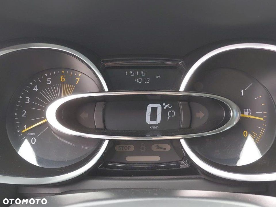 Renault Clio - 22